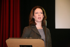 Sian speaking at the Orkney Ocean Energy Day Seminar in June 2014 (Credit Orkney Photographic)