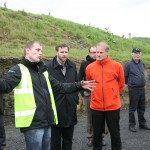 Rémi with Craig MacInnes at Aquamarine Power's power plant during the Orkney Ocean Energy Day, June 2014 (Credit Orkney Photographic)