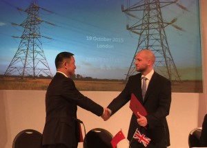 MoU signing with Prof Hongda Shi (OUC) and Oliver Wragg (EMEC)