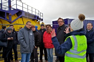 EMEC's Eileen Linklater speaking with delegates at the ICOE Orkney Day Trip (Credit: Colin Keldie)