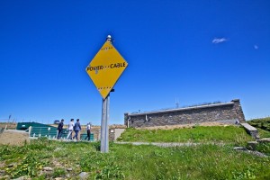 Power cable marker at EMEC Billia Croo wave test site (Credit Colin Keldie)