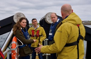 Andrew Scott and Dan Wise from Orbital Marine Power introduce the Duke and Duchess to the O2 tidal turbine (Credit Kensington Palace)