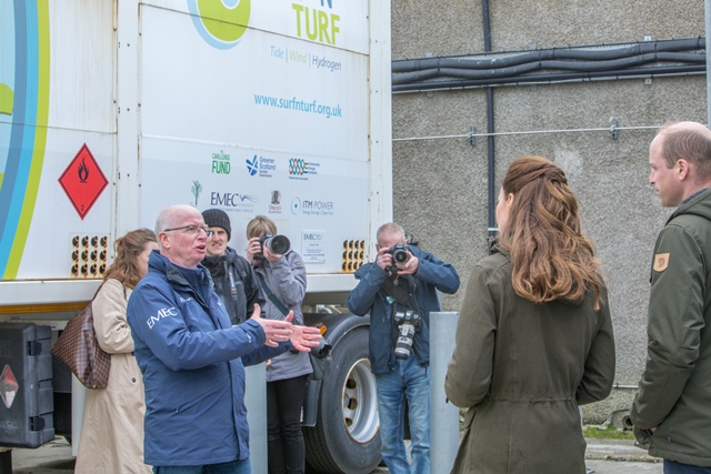 Neil Kermode providing an overview of EMEC green hydrogen projects to the Duke and Duchess (Credit Colin Keldie)