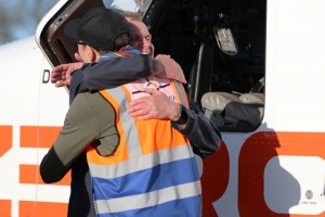 Pilot Jon Killerby and VP Europe Sergey Kiselev celebrate (Credit ZeroAvia)